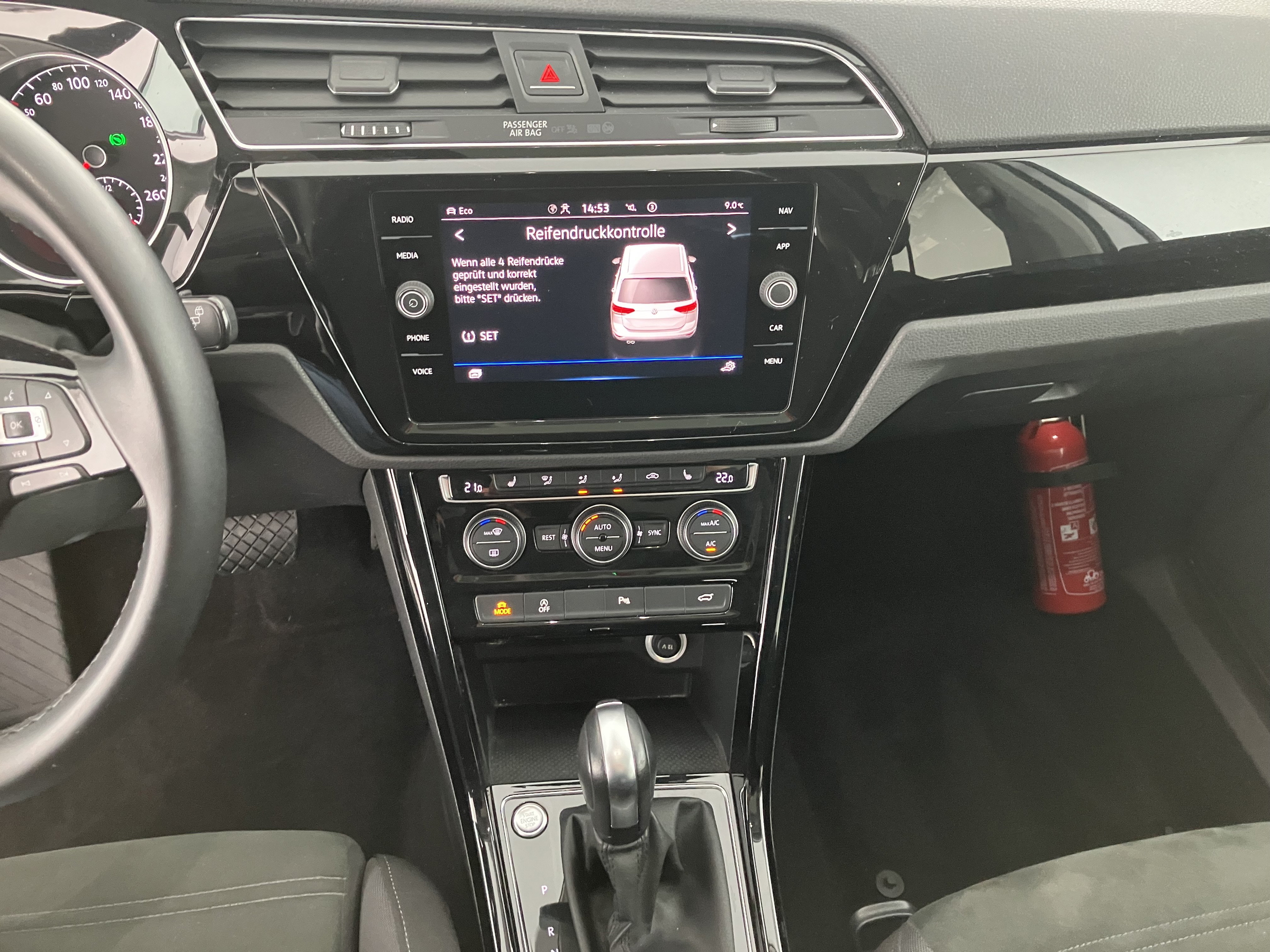 VW Touran 2.0 TDI BMT Highline | Bild 6 von 29