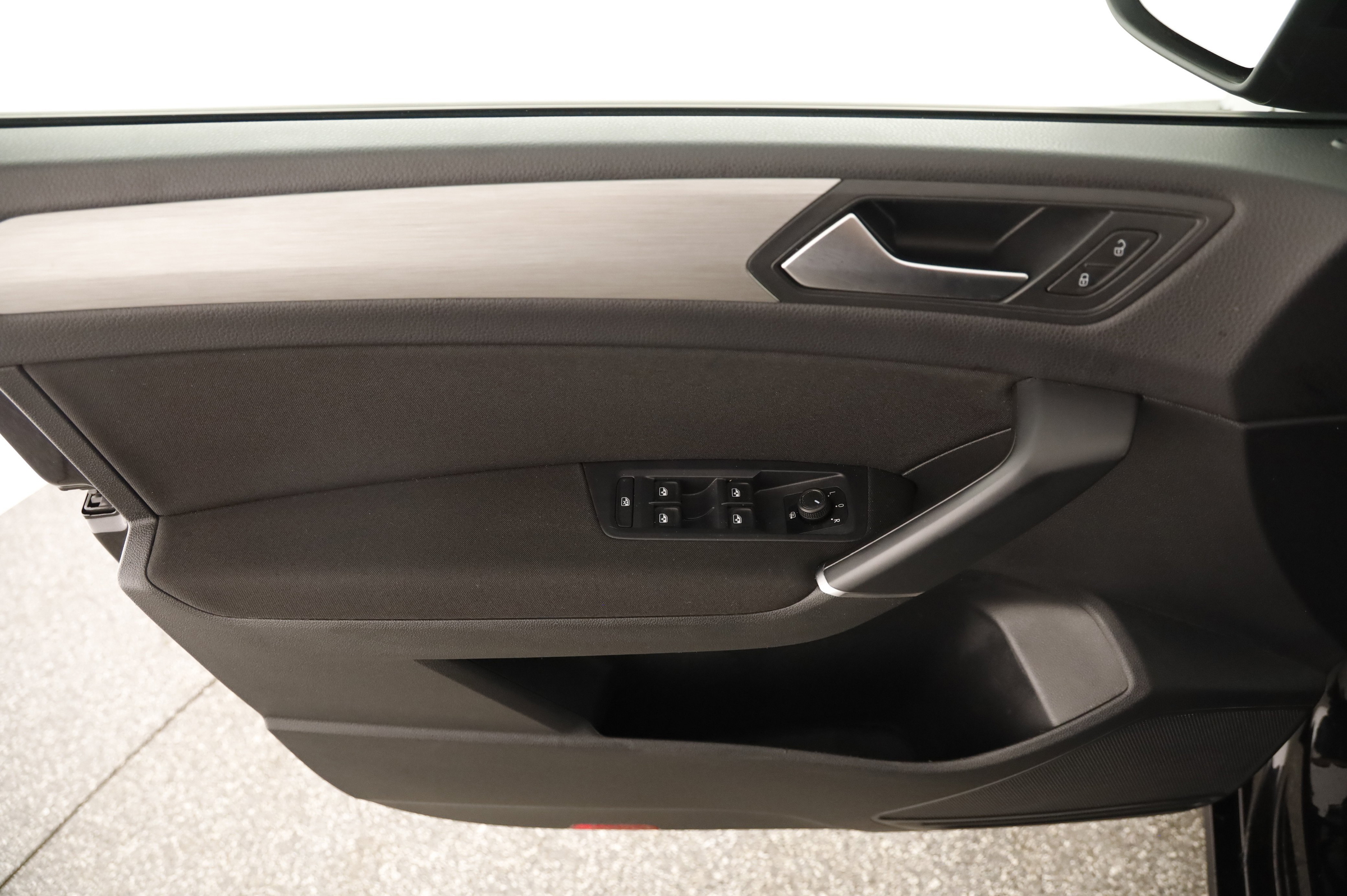 VW Touran Comfortline TDI SCR | Bild 11 von 31