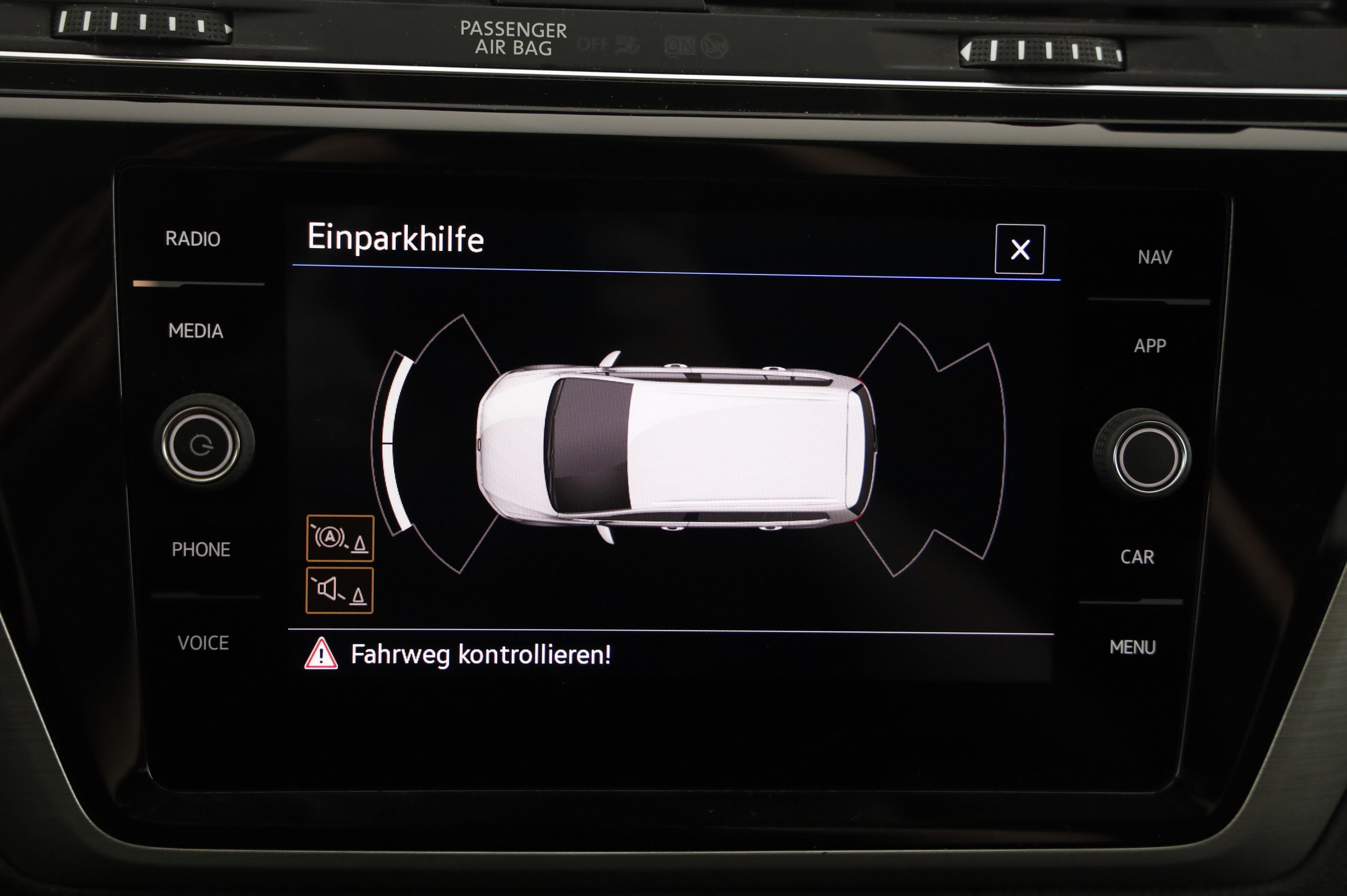 VW Touran Comfortline TDI SCR | Bild 22 von 31