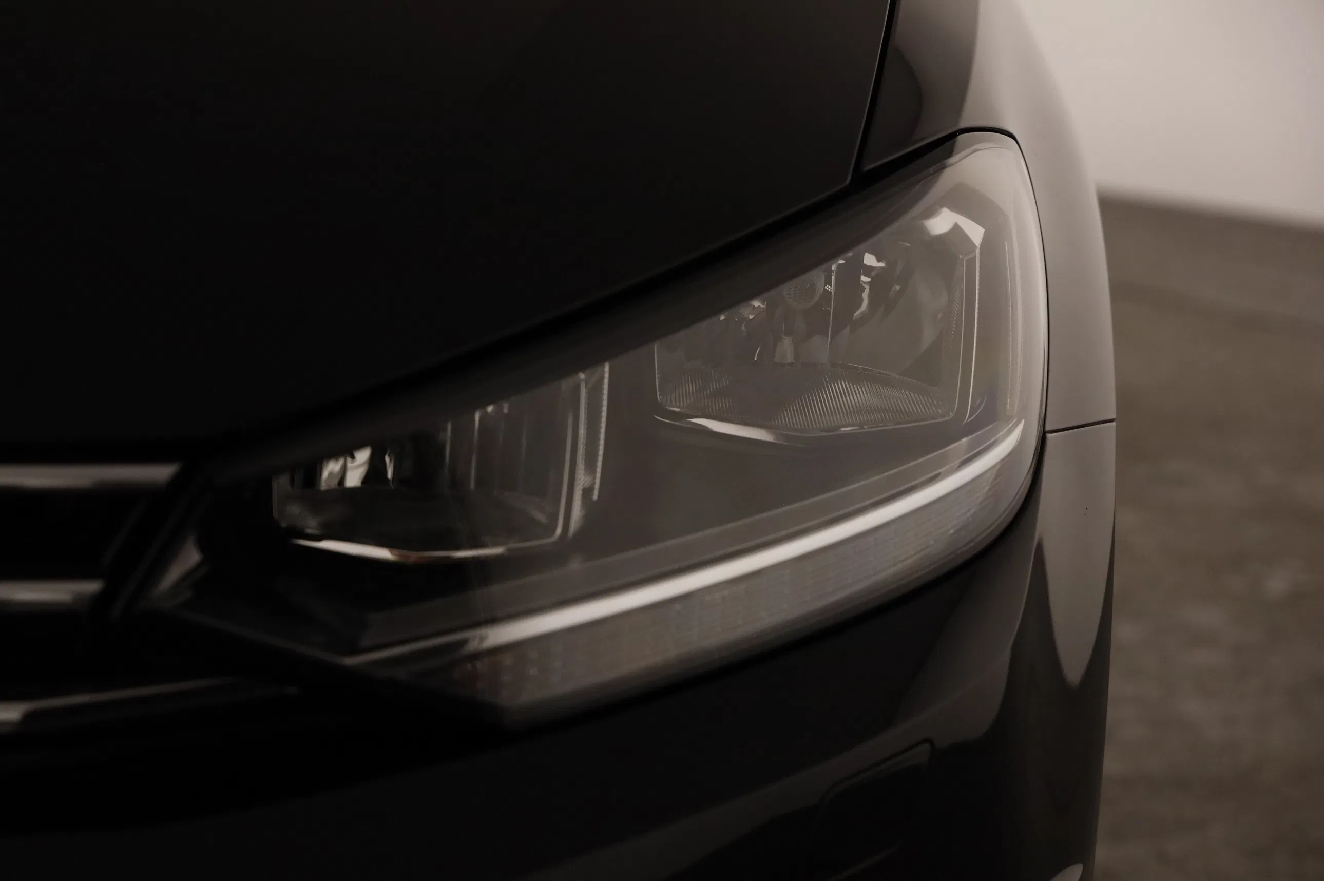 VW Touran Comfortline TDI SCR | Bild 29 von 31