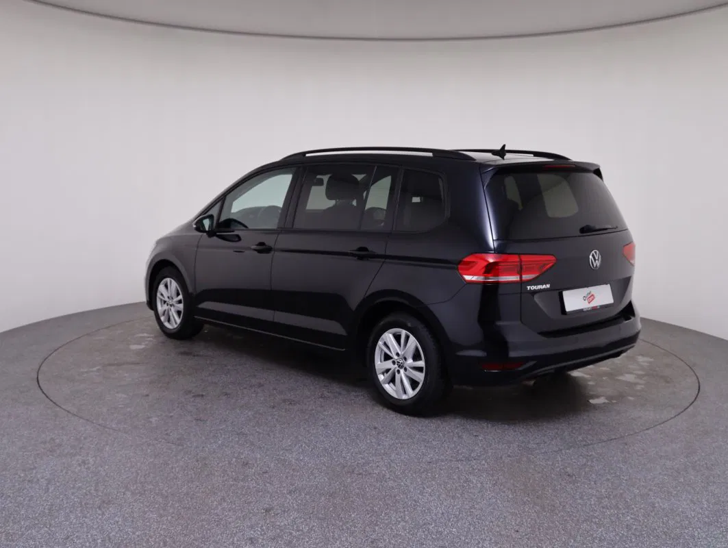 VW Touran Comfortline TDI SCR | Bild 8 von 31