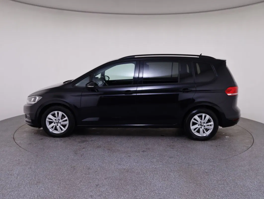 VW Touran Comfortline TDI SCR | Bild 9 von 31
