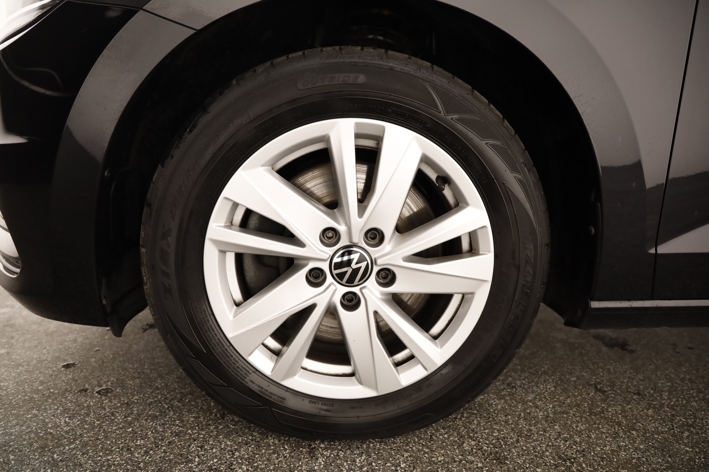 VW Touran Comfortline TDI SCR | Bild 10 von 31