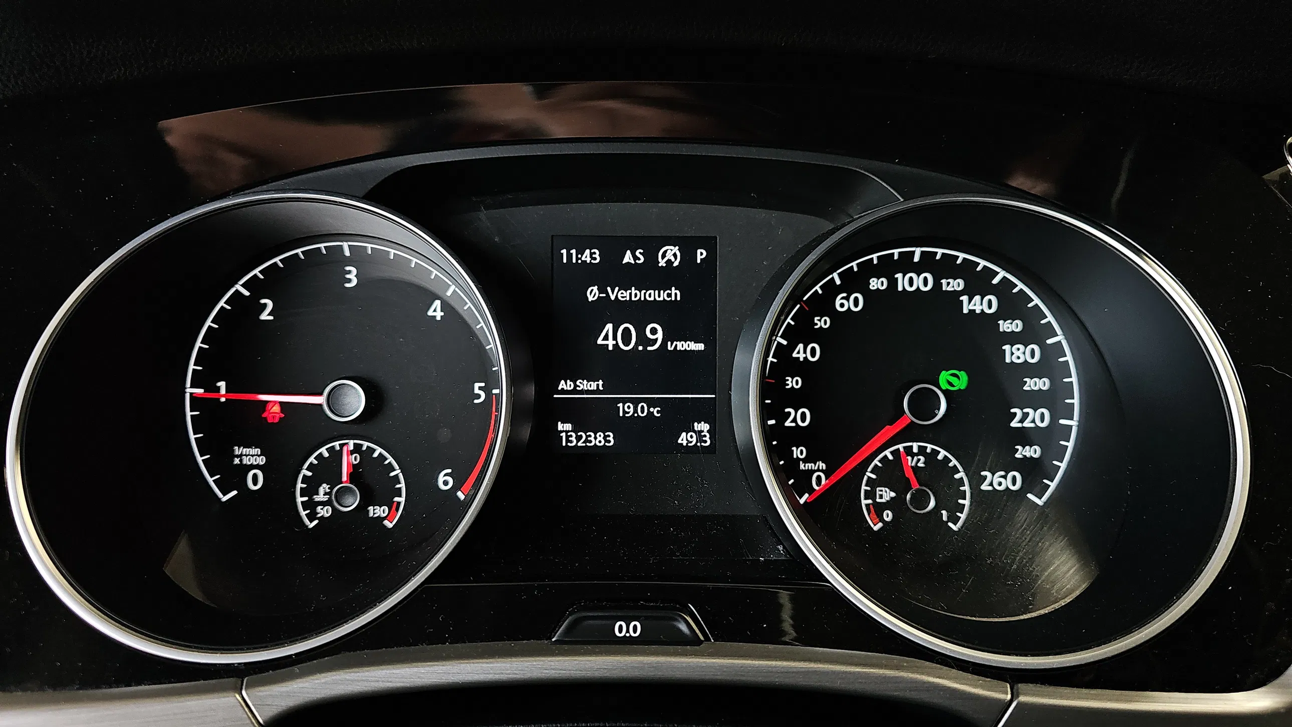 VW Touran 2.0 TDI DSG Comfortline | Bild 12 von 20