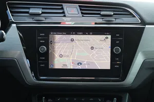 VW Touran 2.0 TDI BMT Comfortline | Thumbnail 15 von 26