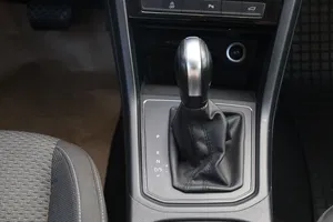 VW Touran 2.0 TDI BMT Comfortline | Thumbnail 20 von 26