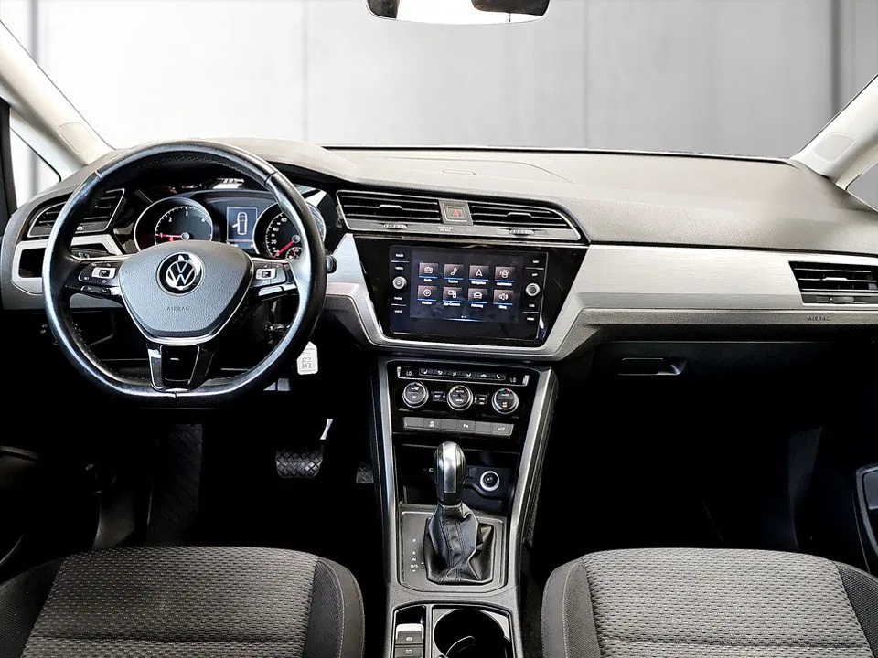 VW Touran 2.0 TDI DSG Comfortline | Bild 10 von 20