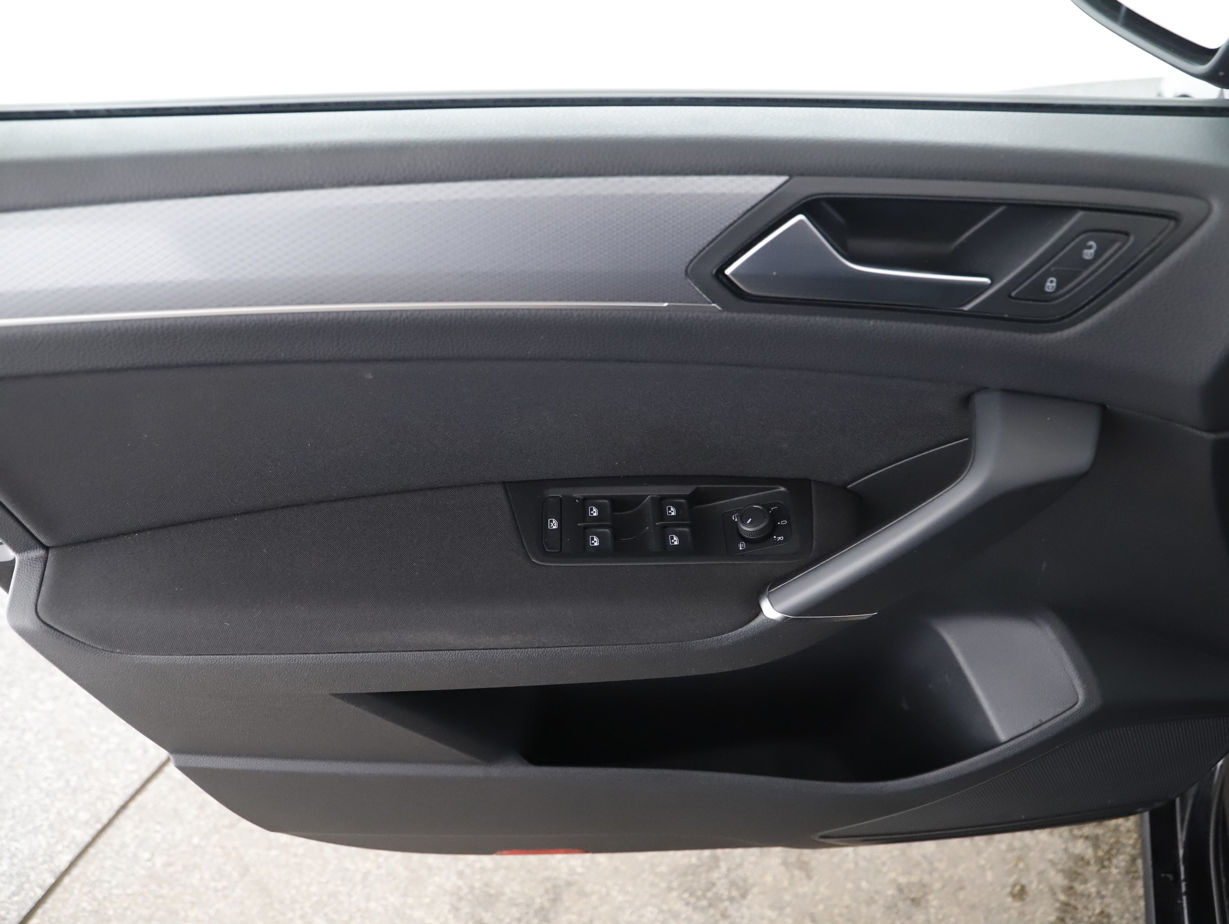 VW Touran 2.0 TDI BMT Sky | Bild 14 von 21