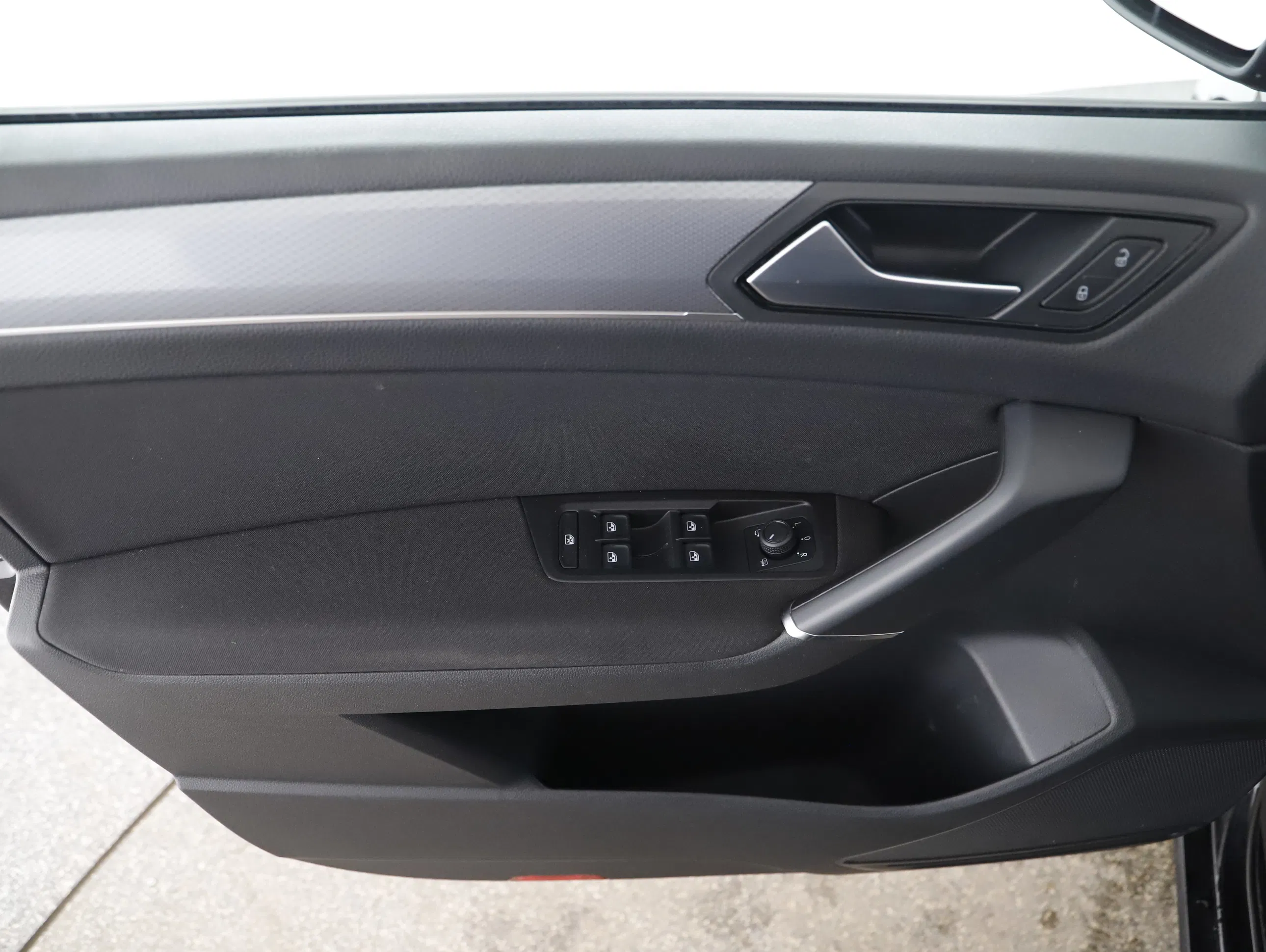 VW Touran 2.0 TDI BMT Sky | Bild 14 von 21