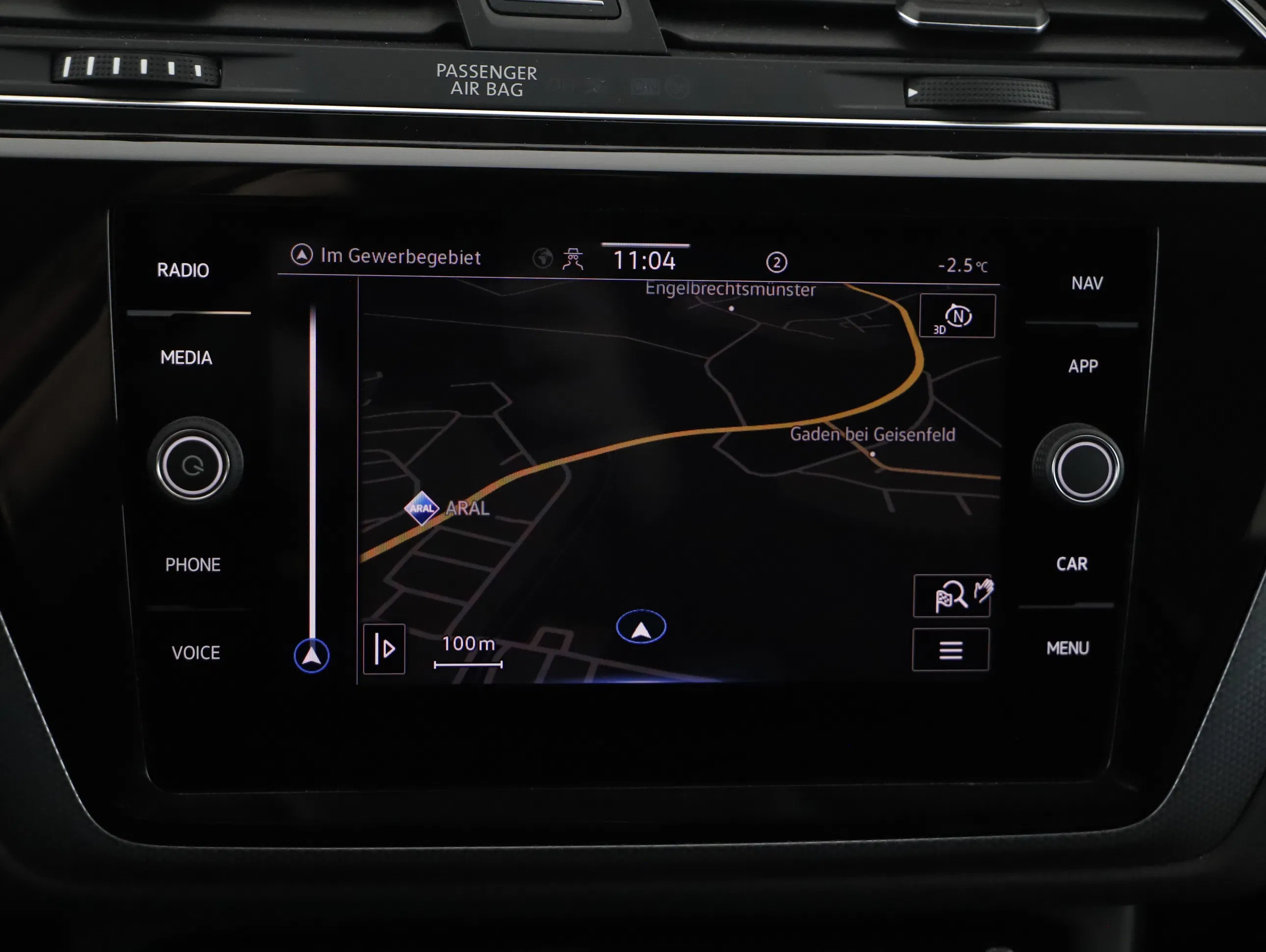 VW Touran 2.0 TDI BMT Sky | Bild 8 von 21