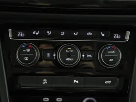 VW Touran 2.0 TDI BMT Highline | Thumbnail 14 von 24