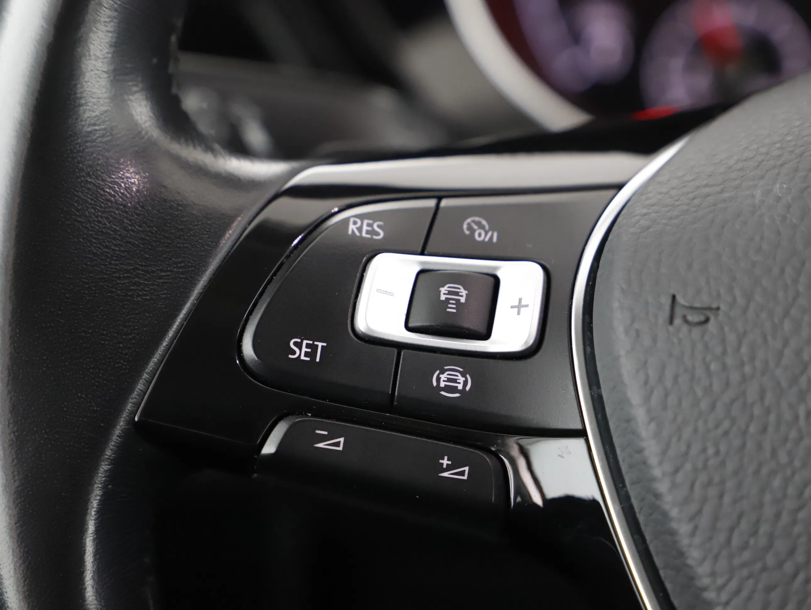 VW Touran 2.0 TDI BMT Highline | Bild 10 von 24