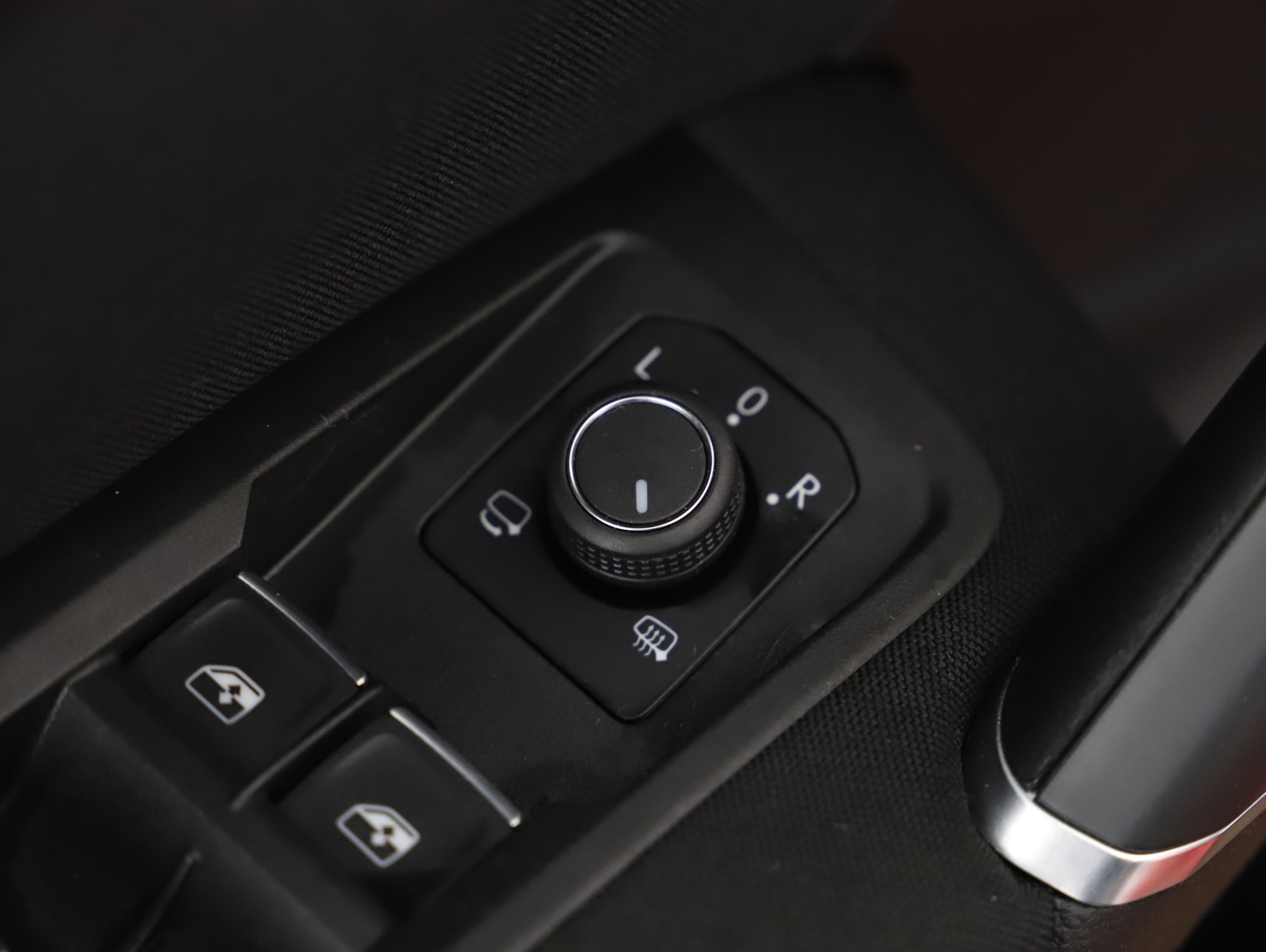 VW Touran 2.0 TDI BMT Highline | Bild 6 von 24