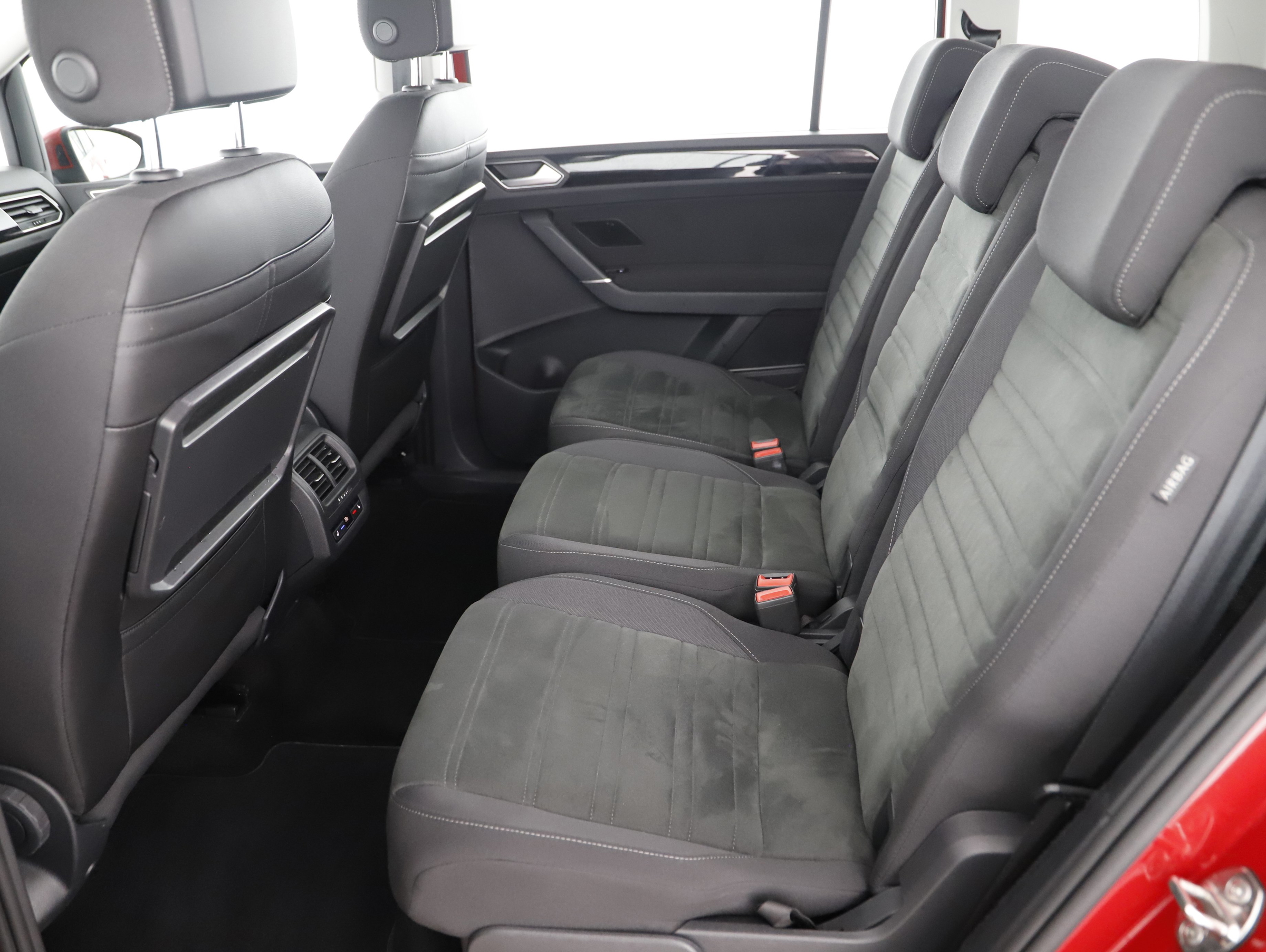 VW Touran 2.0 TDI BMT Highline | Bild 20 von 24