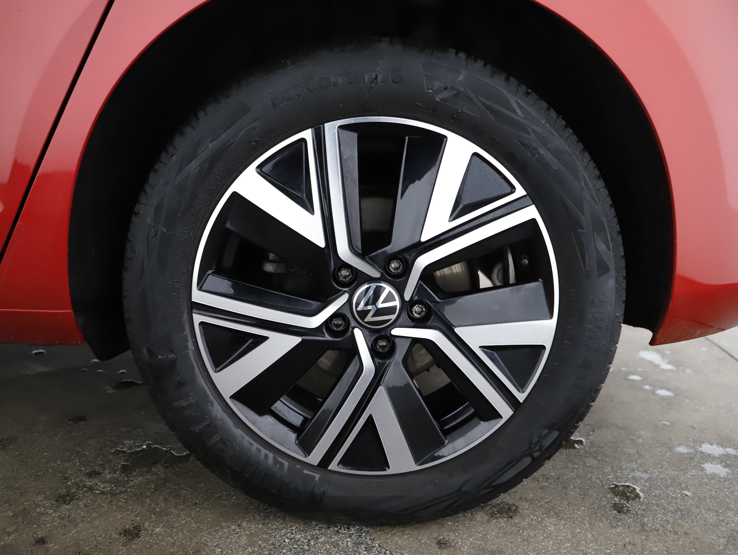 VW Touran 2.0 TDI BMT Highline | Bild 4 von 24