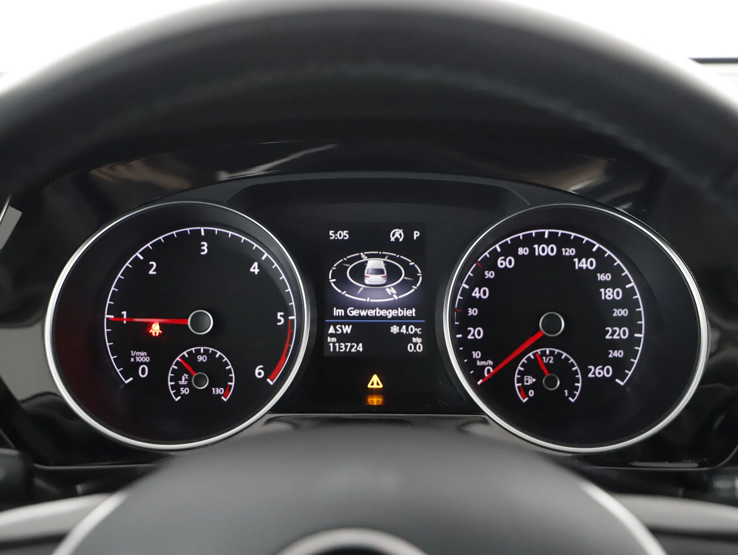 VW Touran 2.0 TDI BMT Highline | Bild 12 von 24