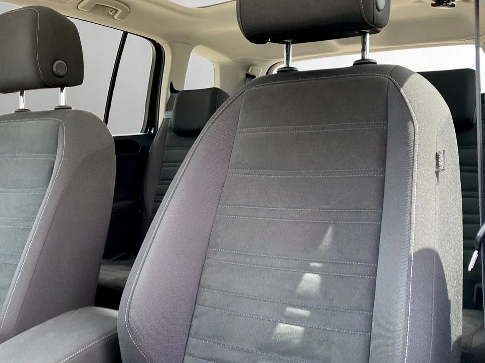 VW Touran 2.0 TDI HL DSG 7-SITZER | Bild 15 von 24