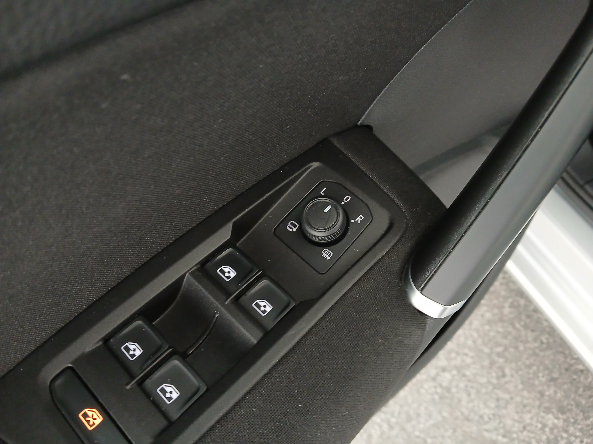 VW Touran Comfortline TDI SCR | Bild 11 von 29