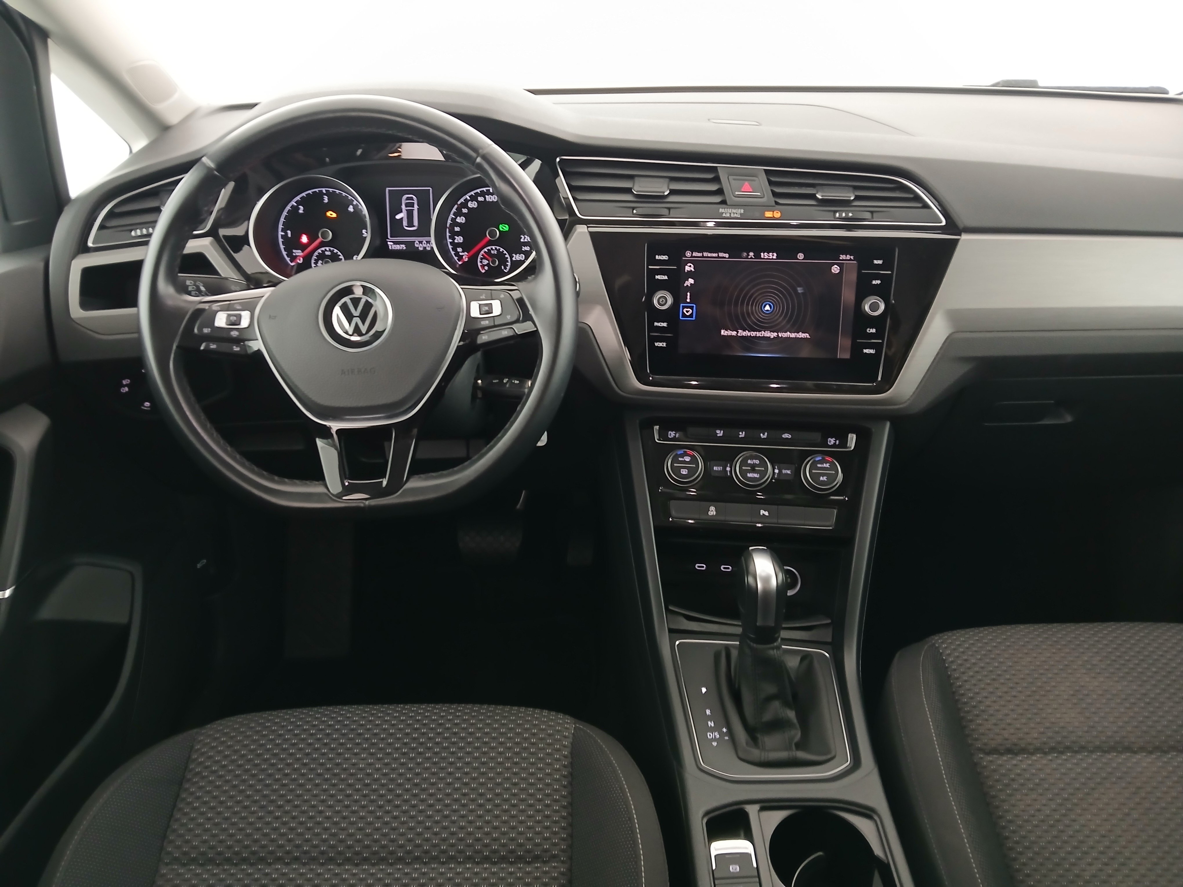 VW Touran Comfortline TDI SCR | Bild 14 von 29