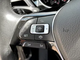 VW Touran 2.0 TDI BMT | Thumbnail 14 von 23