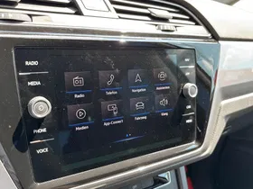 VW Touran 2.0 TDI BMT | Thumbnail 16 von 23