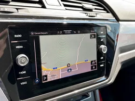VW Touran 2.0 TDI BMT | Thumbnail 17 von 23