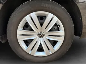 VW Touran 2.0 TDI BMT | Thumbnail 6 von 23