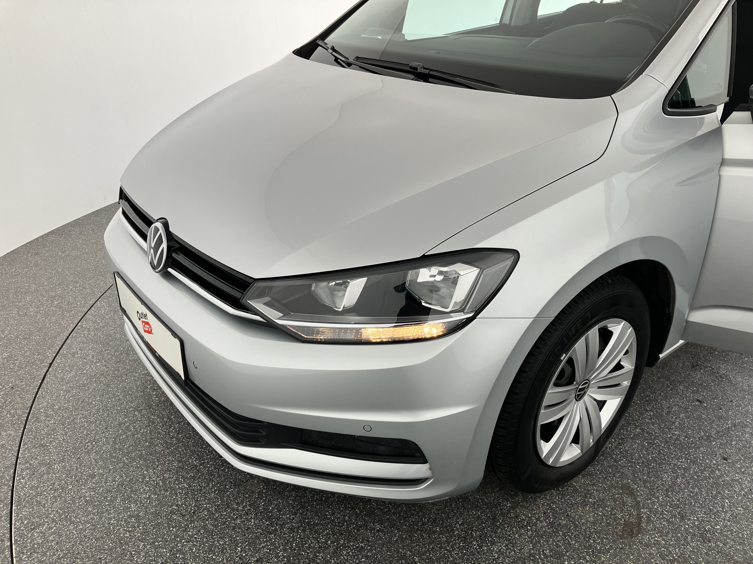 VW Touran 2.0 TDI BMT | Bild 23 von 31