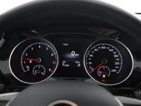 VW Touran 1.5 TSI BMT Highline | Thumbnail 11 von 27