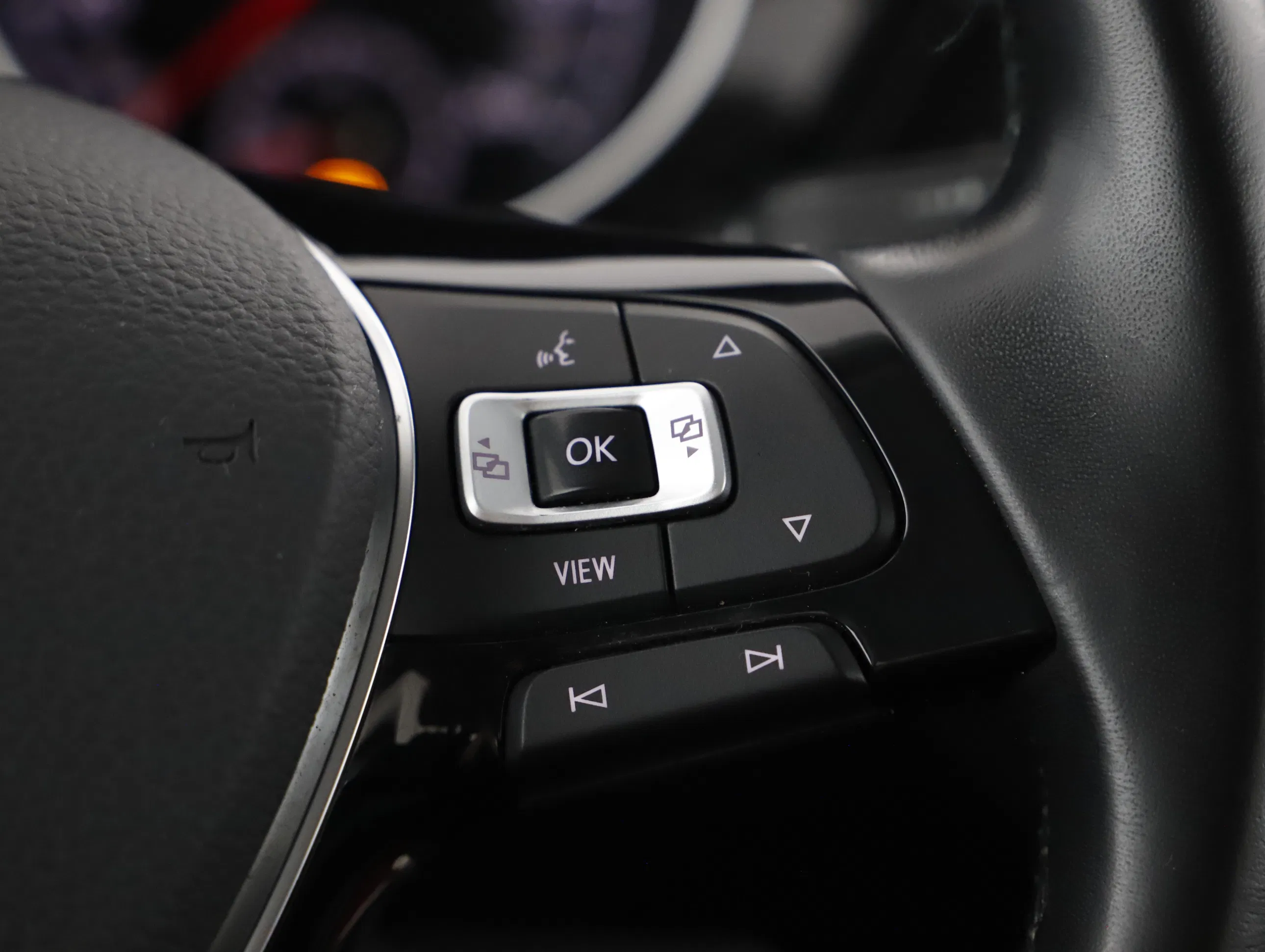 VW Touran 1.5 TSI BMT Highline | Bild 13 von 27