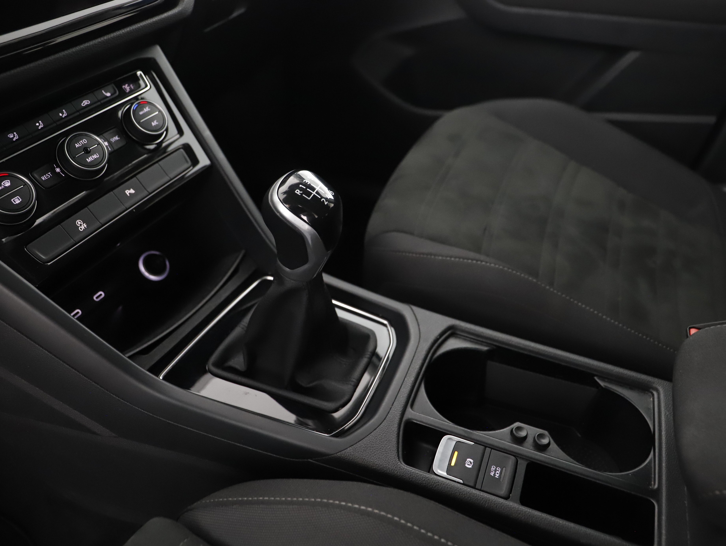 VW Touran 1.5 TSI BMT Highline | Bild 18 von 27