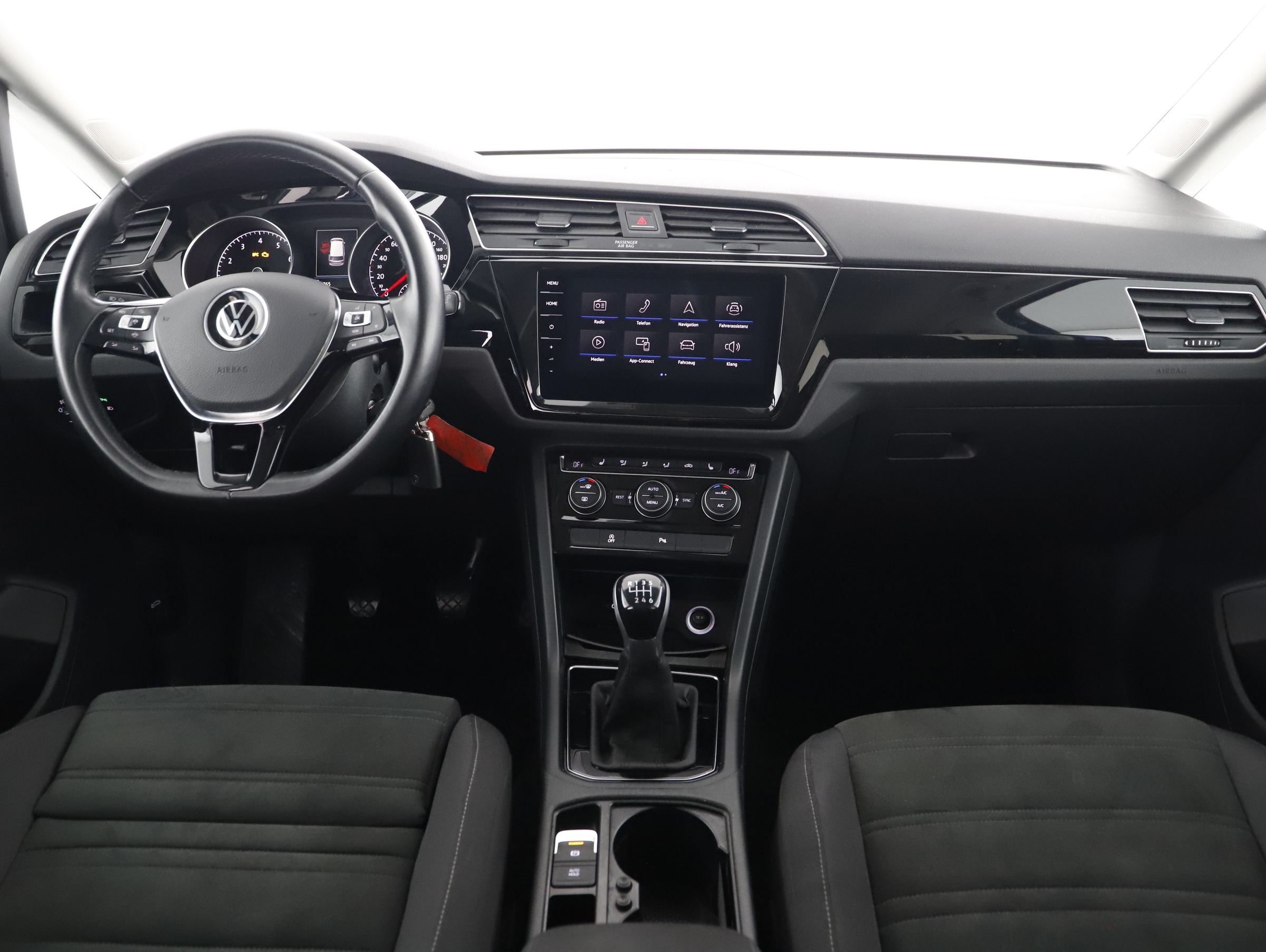 VW Touran 1.5 TSI BMT Highline | Bild 6 von 27