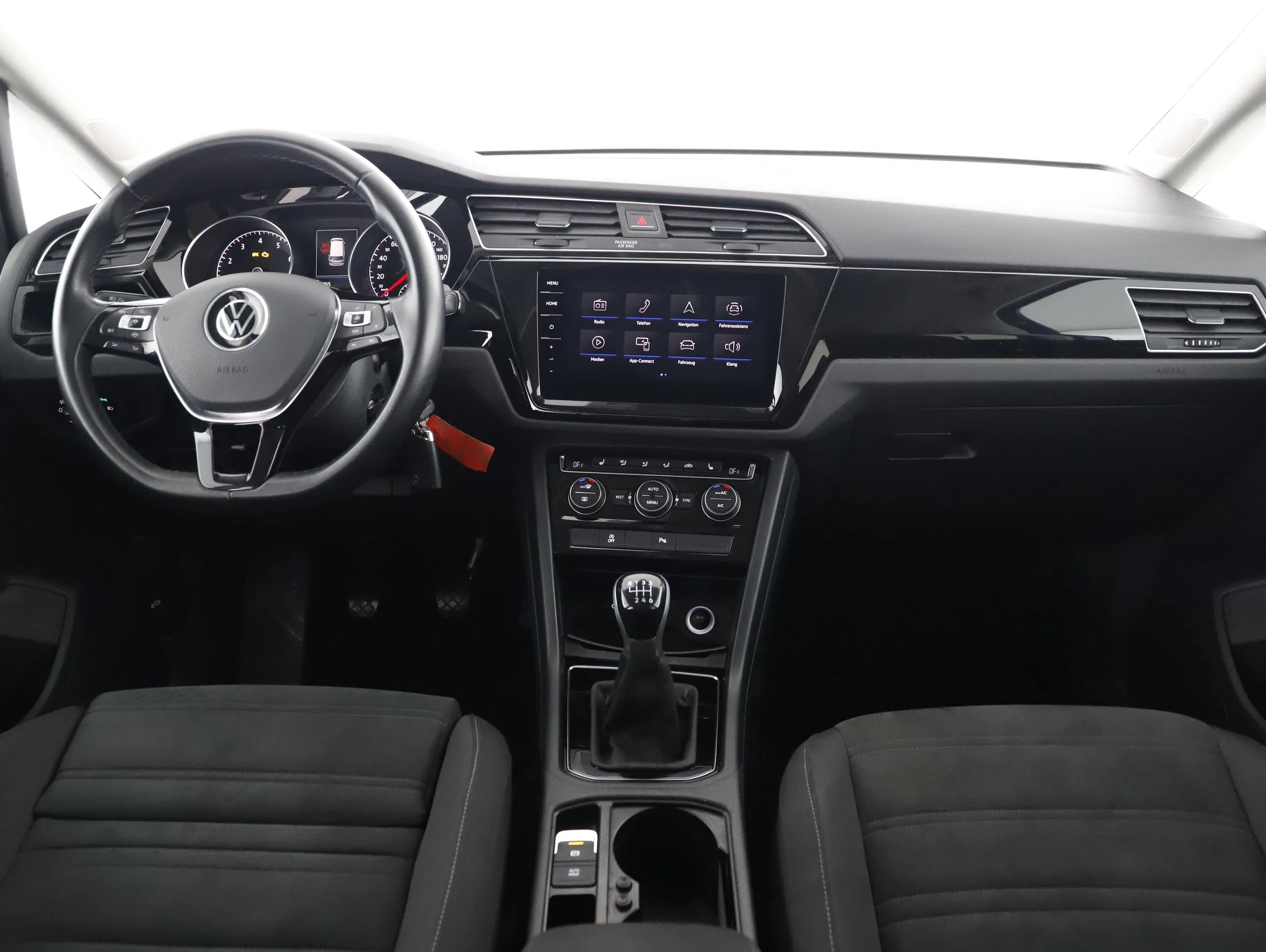 VW Touran 1.5 TSI BMT Highline | Bild 6 von 27