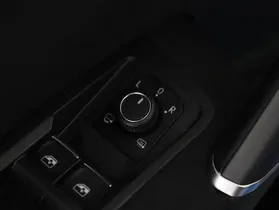 VW Touran 1.5 TSI BMT Highline | Thumbnail 8 von 27