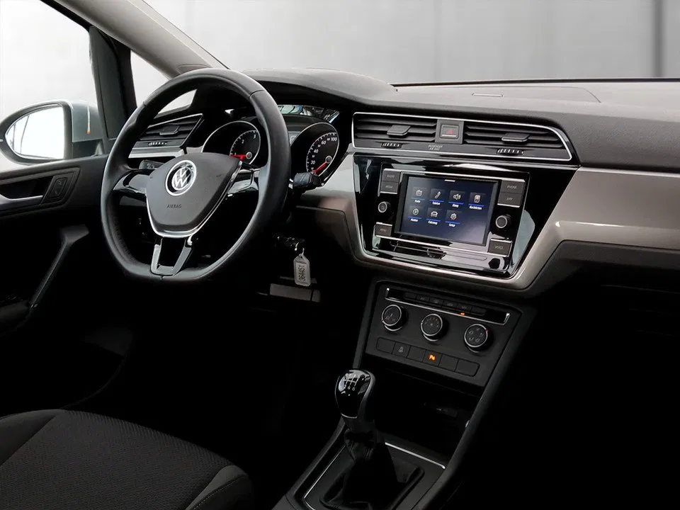 VW Touran 2.0 TDI | Bild 10 von 16