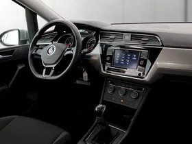 VW Touran 2.0 TDI | Thumbnail 10 von 16