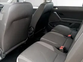 VW Touran 2.0 TDI | Thumbnail 15 von 16