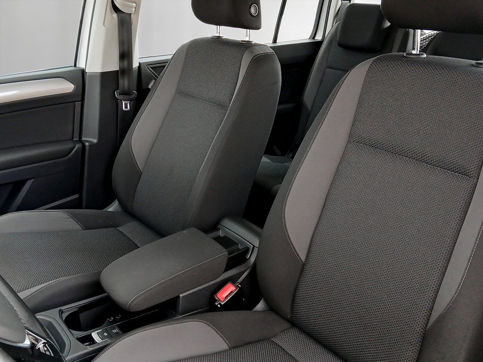 VW Touran 2.0 TDI | Bild 7 von 16