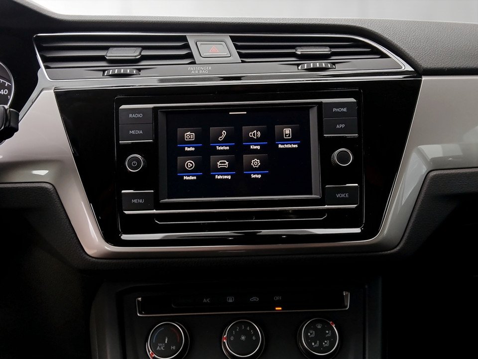 VW Touran 2.0 TDI | Bild 11 von 16