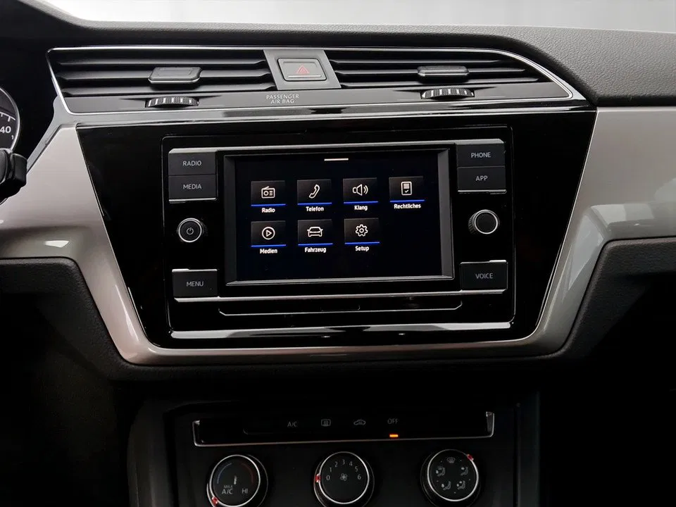 VW Touran 2.0 TDI | Bild 11 von 16