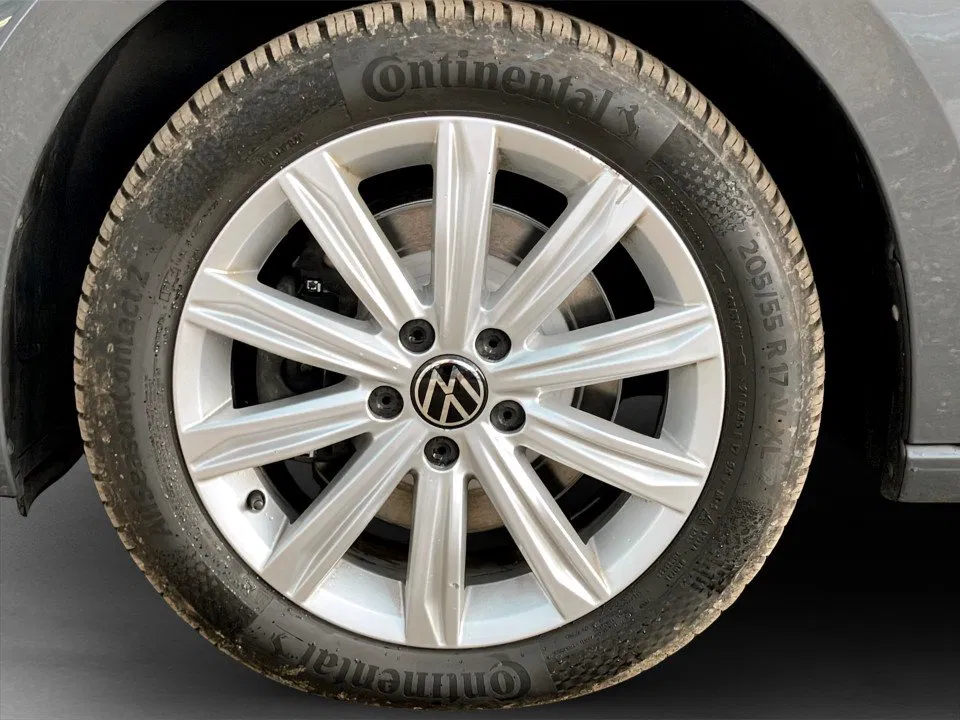 VW Touran 1.5 TSI BMT Highline | Bild 6 von 22