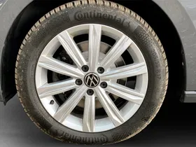 VW Touran 1.5 TSI BMT Highline | Thumbnail 6 von 22