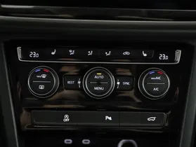 VW Touran 2.0 TDI BMT Comfortline | Thumbnail 10 von 22