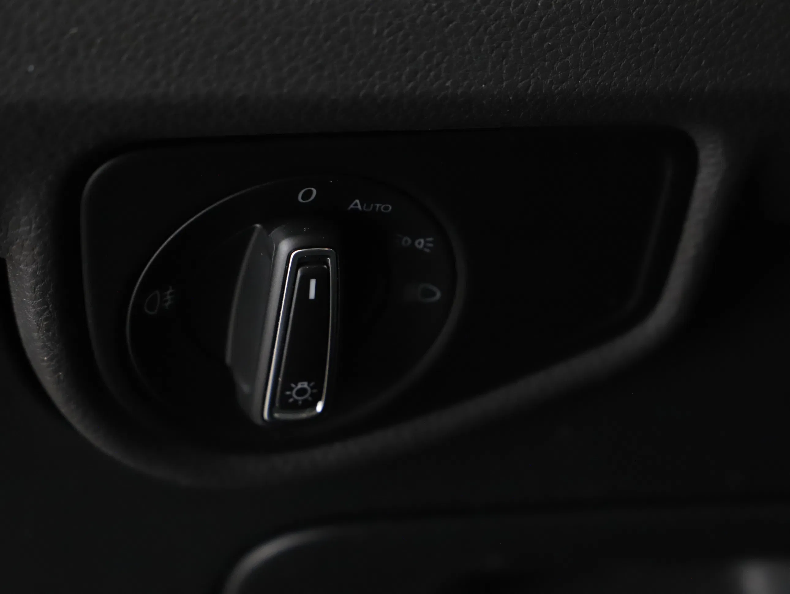 VW Touran 2.0 TDI BMT Comfortline | Bild 13 von 22