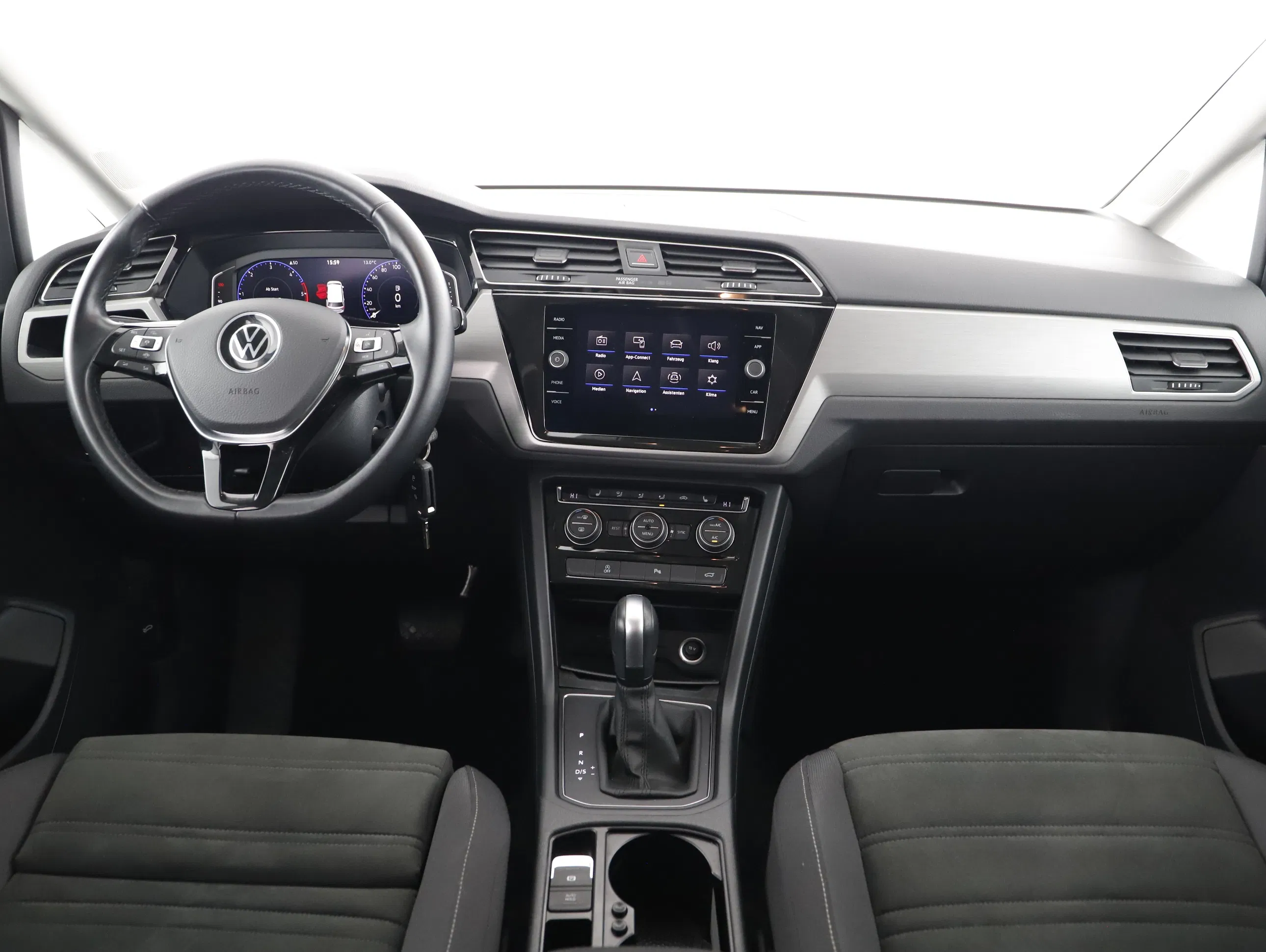 VW Touran 2.0 TDI BMT Comfortline | Bild 3 von 22