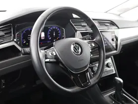 VW Touran 2.0 TDI BMT Comfortline | Thumbnail 4 von 22