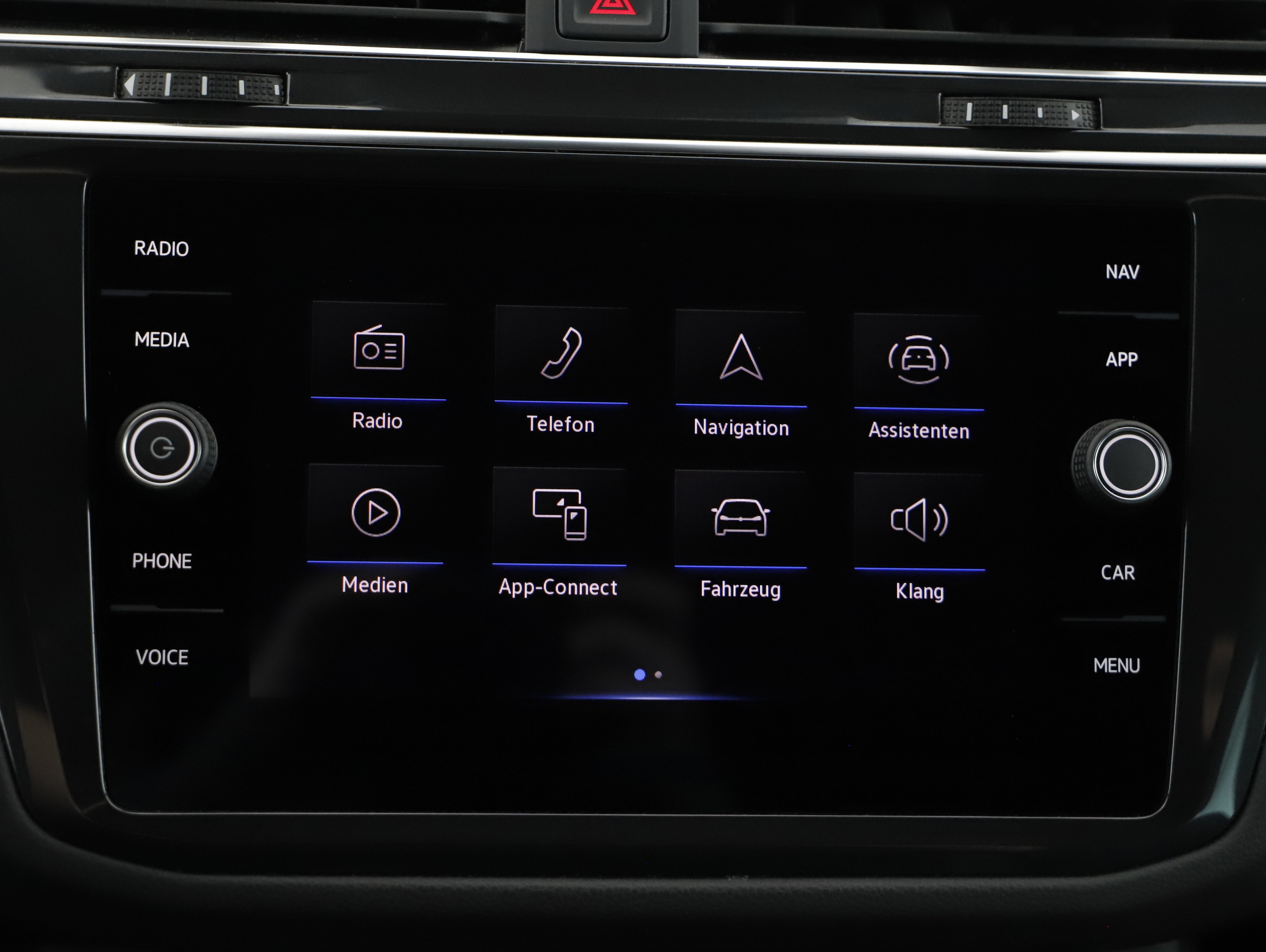 VW Tiguan 2.0 TDI BMT R-Line | Bild 10 von 21