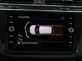 VW Tiguan 2.0 TDI BMT R-Line | Thumbnail 12 von 21