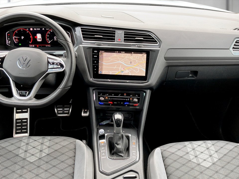 VW Tiguan 2.0 TDI BMT R-Line | Bild 11 von 16