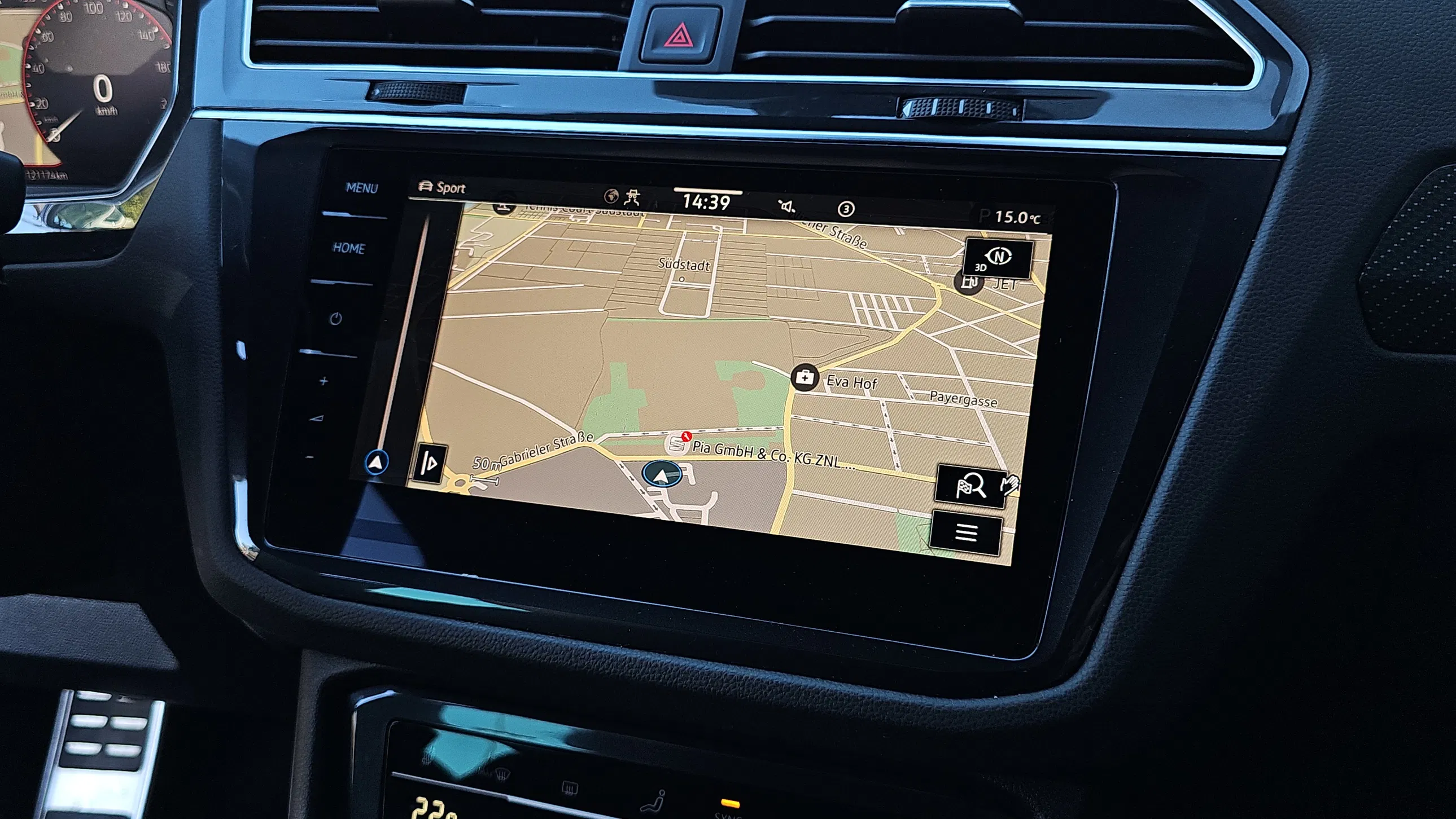 VW Tiguan 2.0 TDI DSG R-Line | Bild 16 von 21